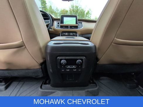 Certified 2024 Chevrolet Suburban Premier w/ Premium Package 2 AWD/4WD image 23