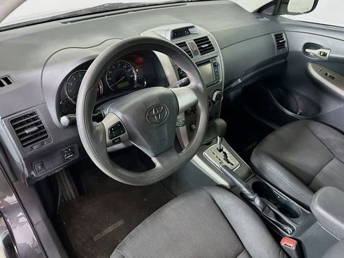 Used 2013 Toyota Corolla S image 2