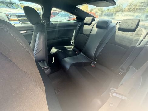 Used 2019 Honda Civic Sport image 12