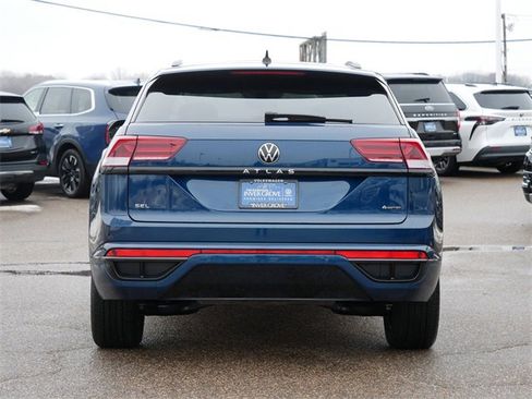 Certified 2023 Volkswagen Atlas Cross Sport SEL R-Line image 6