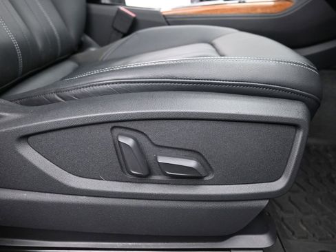 Used 2023 Audi Q5 2.0T Premium Plus image 12