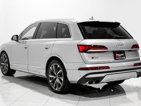 Used 2024 Audi SQ7 Prestige image 10