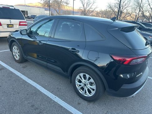 Used 2025 Ford Escape Active image 3