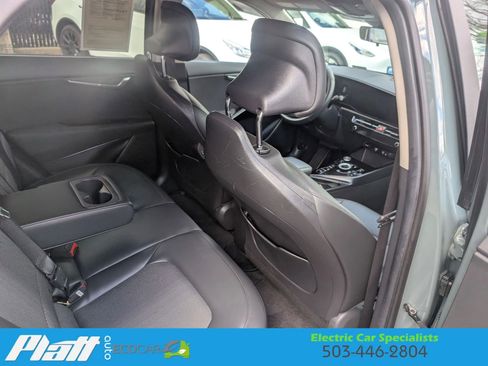Used 2023 Kia Niro Wind image 40