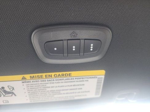 New 2026 Chrysler Pacifica Limited image 14