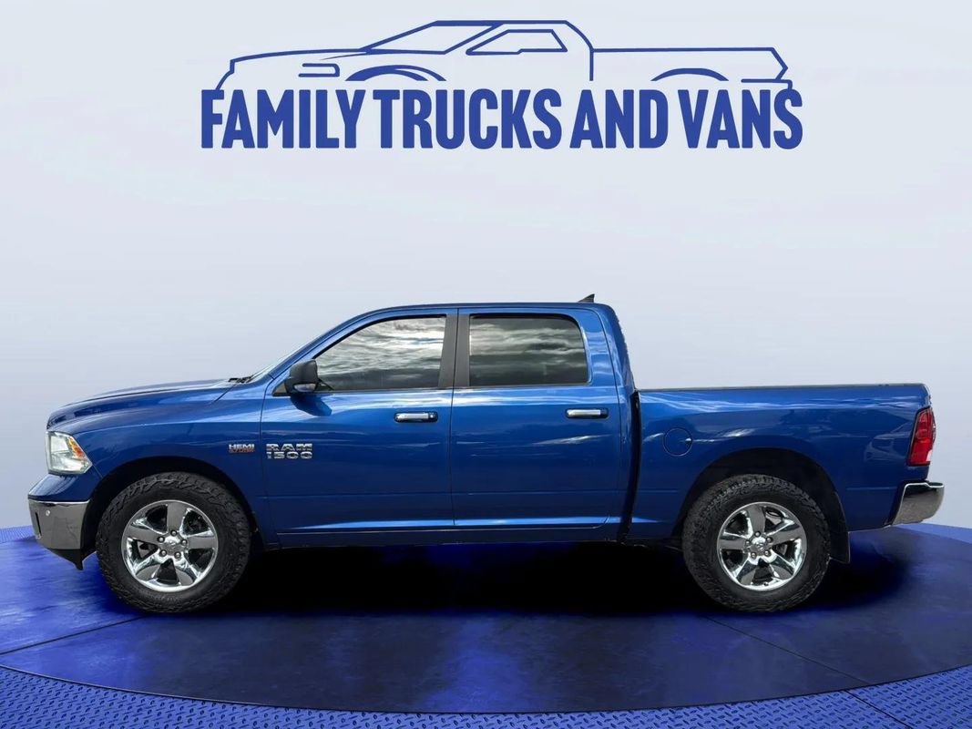 Used 2017 RAM 1500 Big Horn AWD/4WD image 2