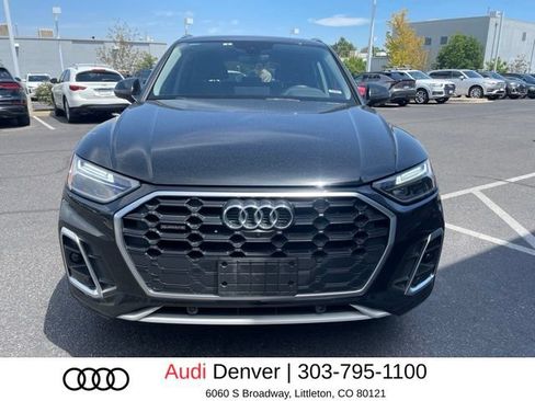 Used 2023 Audi Q5 2.0T Premium Plus w/ Premium Plus Package AWD/4WD image 2
