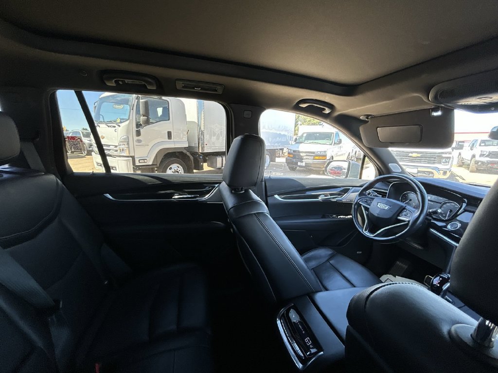Certified 2024 Cadillac XT6 Sport AWD/4WD image 7