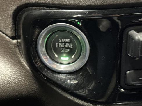 Used 2022 Chevrolet Silverado 1500 LT Trail Boss w/ LT Trail Boss Premium Package image 23