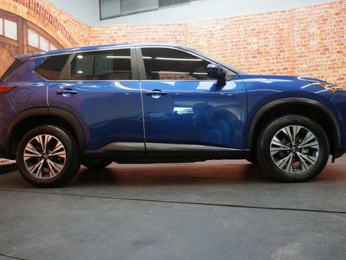 Certified 2023 Nissan Rogue SV AWD/4WD image 8