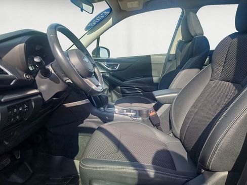 Used 2023 Subaru Forester Premium image 9