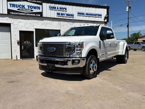 Used 2021 Ford F350 Lariat w/ Lariat Ultimate Package AWD/4WD image 1