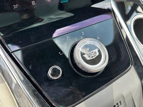 Used 2025 Cadillac Escalade IQ Sport 1 w/ Smart Trailering package AWD/4WD image 44