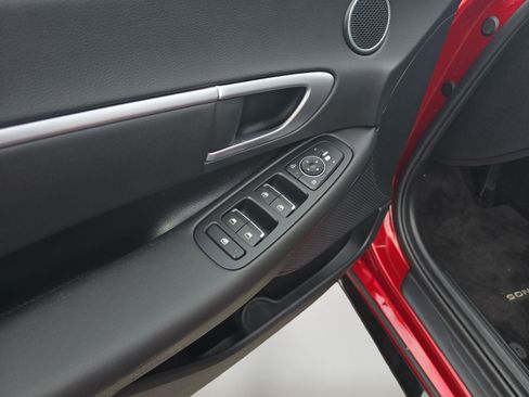 Certified 2025 Hyundai Sonata SEL image 23
