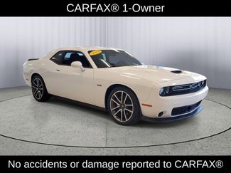 Used 2023 Dodge Challenger R/T video 2