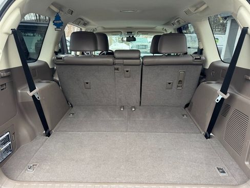 Used 2010 Lexus GX 460 image 37