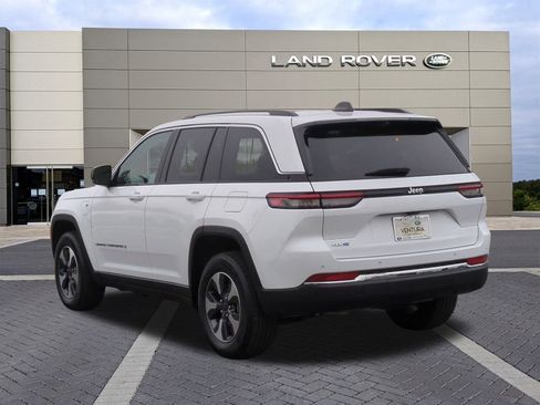 Used 2023 Jeep Grand Cherokee 4xe w/ Luxury Tech Group II image 7