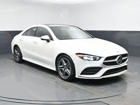 Used 2022 Mercedes-Benz CLA 250 4MATIC w/ AMG Line image 2