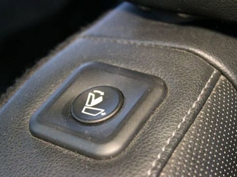 Used 2022 Kia Telluride SX AWD/4WD image 16