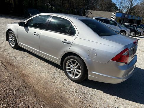 Used 2011 Ford Fusion S image 5