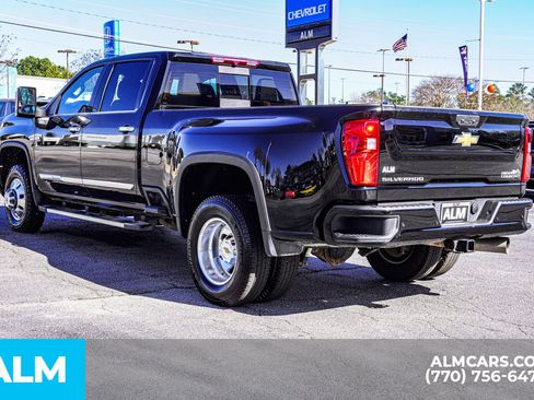 Used 2024 Chevrolet Silverado 3500 High Country image 8