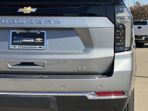 New 2026 Chevrolet Suburban LT w/ Comfort Package image 7