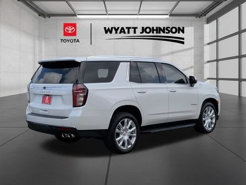 Used 2021 Chevrolet Tahoe High Country AWD/4WD image 8
