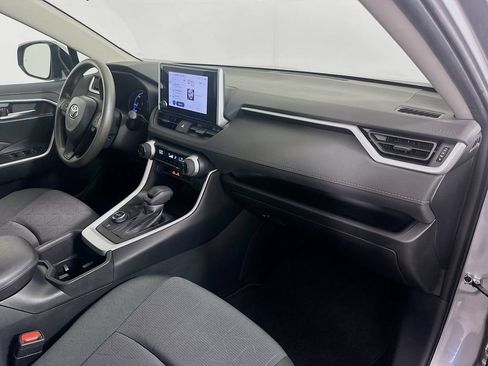 Certified 2024 Toyota RAV4 XLE AWD/4WD image 28