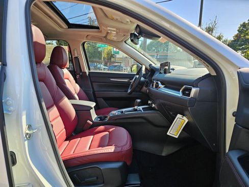 New 2025 MAZDA CX-5 Carbon Edition image 10