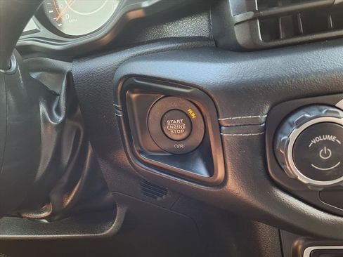 Used 2024 Jeep Wrangler Sahara w/ Technology Group image 11