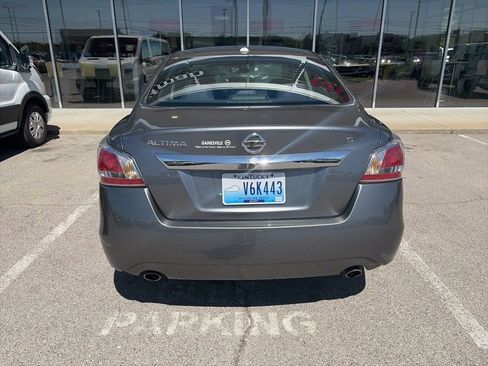 Used 2015 Nissan Altima 2.5 S w/ Power Driver Seat Package image 6