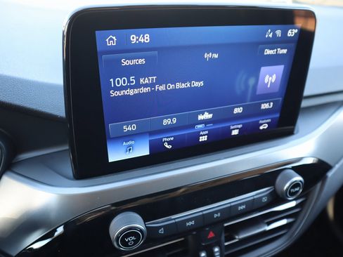 New 2025 Ford Escape Active w/ Cold Weather Package image 5