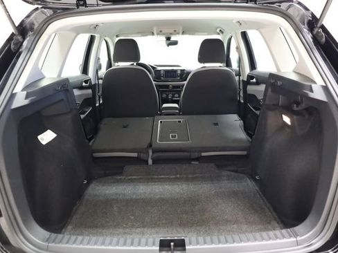 Used 2023 Volkswagen Taos S image 32