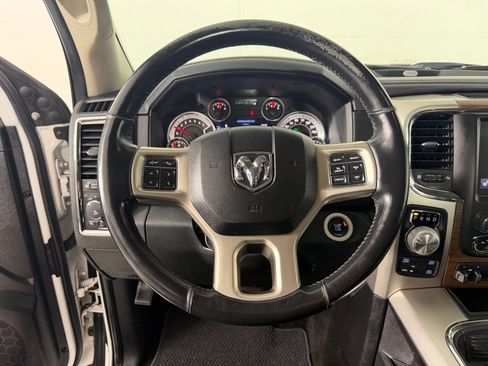 Used 2016 RAM 1500 Laramie AWD/4WD image 15