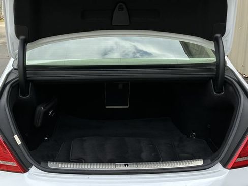 Used 2017 Genesis G90 5.0 Ultimate image 41