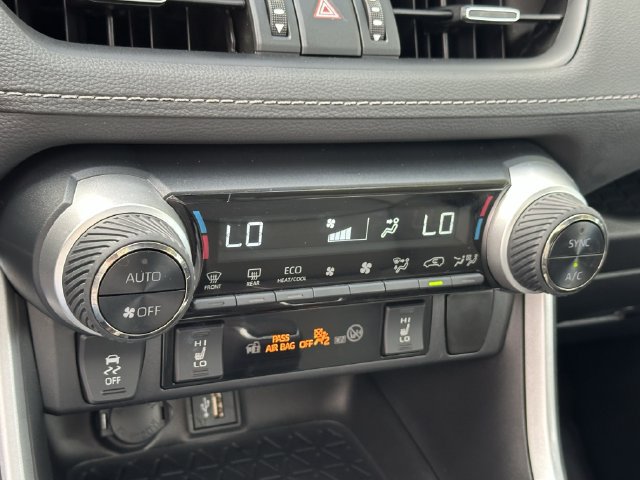 Certified 2023 Toyota RAV4 XLE Premium AWD/4WD image 19