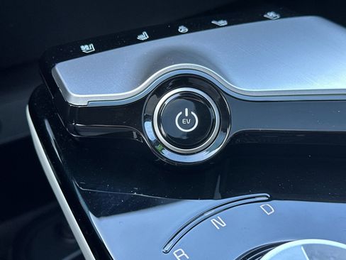 Certified 2024 Kia EV6 GT-Line w/ GT-Line White Seat Package image 23