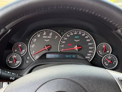 Used 2011 Chevrolet Corvette Grand Sport w/ Preferred Equipment Group RWD image 35