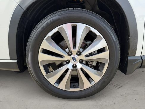 Certified 2022 Subaru Ascent Limited w/ Technology Package image 10