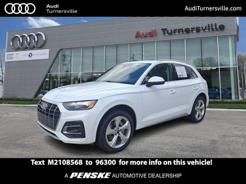 Used 2021 Audi Q5 2.0T Premium Plus w/ Premium Plus Package AWD/4WD image 1