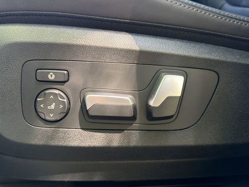 New 2026 BMW X5 xDrive40i w/ Parking Assistance Package image 11