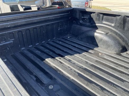 Used 2020 Ford F150 Lariat image 7