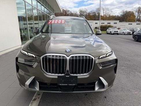 Used 2025 BMW X7 xDrive40i w/ Climate Comfort Package image 4