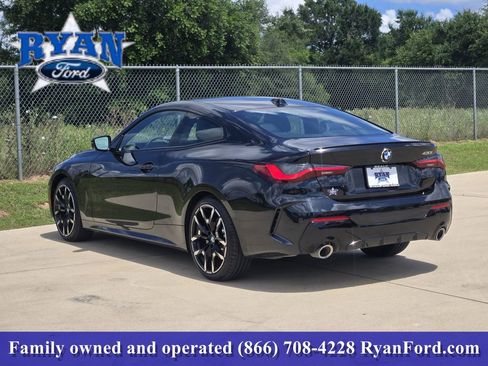 Used 2026 BMW 430i Coupe w/ M Sport Package RWD image 3