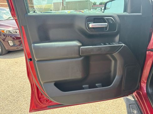 Used 2021 Chevrolet Silverado 1500 Custom RWD image 11