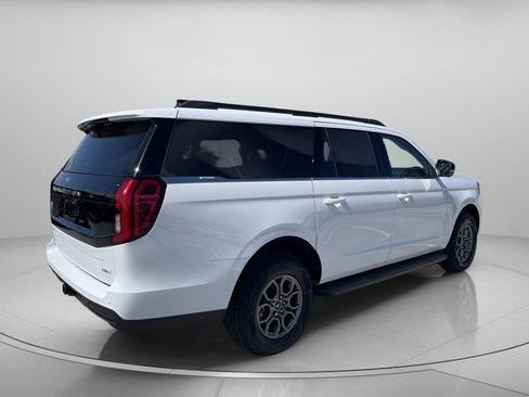 New 2026 Ford Expedition Max Active RWD image 4