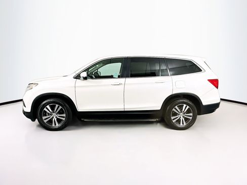 Used 2016 Honda Pilot EX image 4