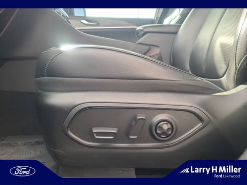 Used 2024 Jeep Grand Cherokee Limited 4xe w/ Luxury Tech Group II image 14