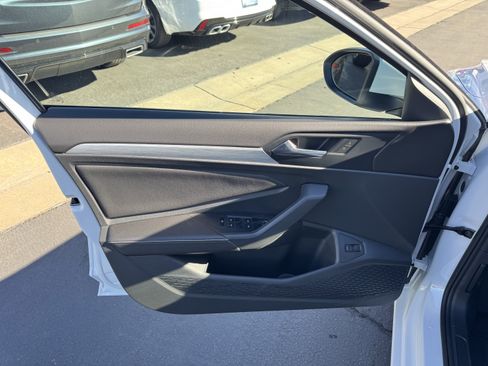 Used 2025 Volkswagen Jetta S image 14