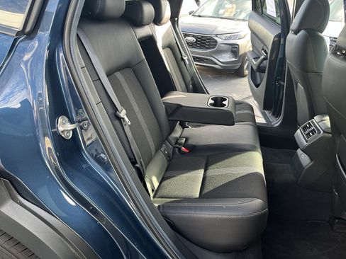 Certified 2025 MAZDA CX-50 AWD 2.5 S w/ Select Package image 38